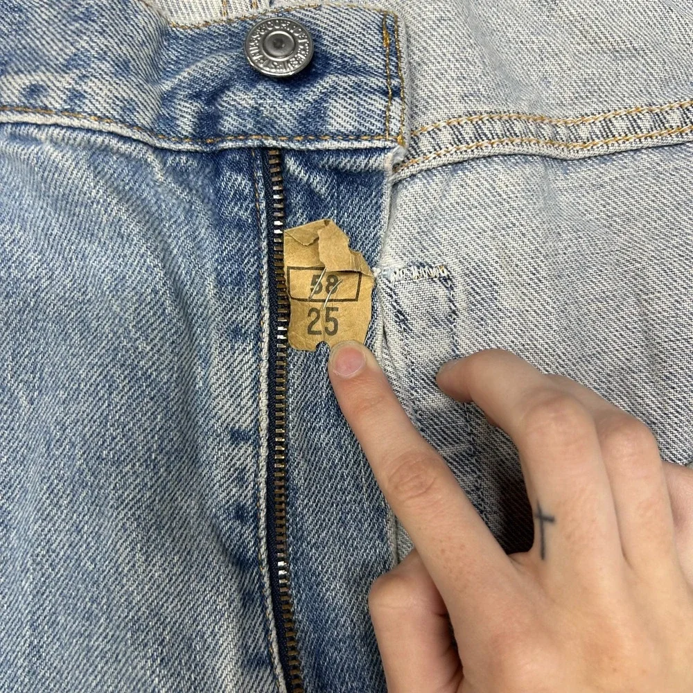 Levi's 560 Loose‎ Fit Tapered Leg Jeans Men Blue Denim Pockets Classic - 37X31.5